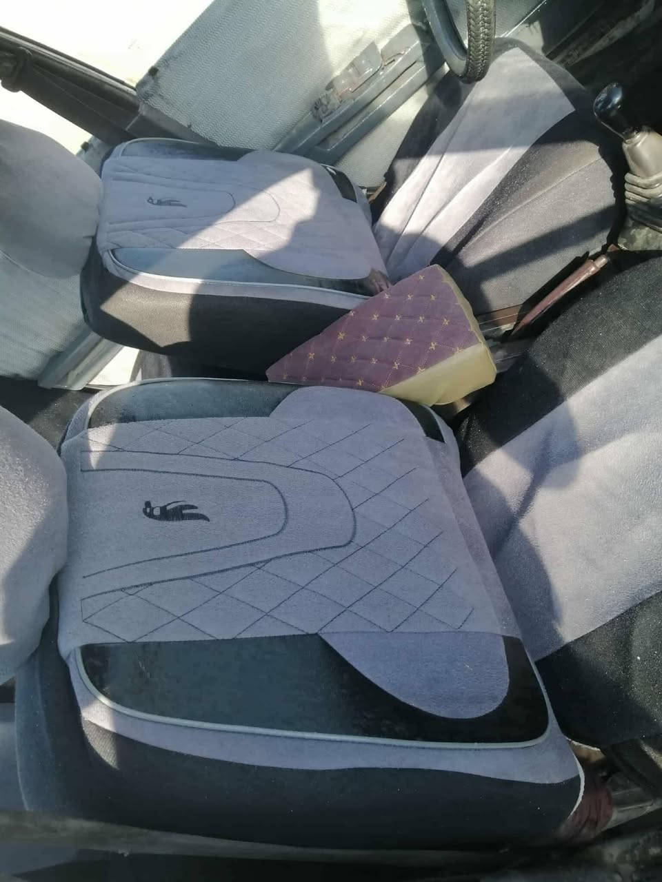 مكلف بالنشر . 

كرونا موديل ٨٤ رقم نينوى ألماني شرط التحويل  محرك شرط وكير يفلت ع الثاني لازم تبقة لازمة لما تبدل ثالث كهربائياتها كلها شغالة  تواير جدد تبريد شغال بس تربط الكبريسر  قطاره بلبانزين ترايك بصرة السعر 27 وبيها مجال قليل ويرهم مراوس حسب القناعة . متواجد ع الواتساب
*********** . مكاني قضاء الشرقاط
