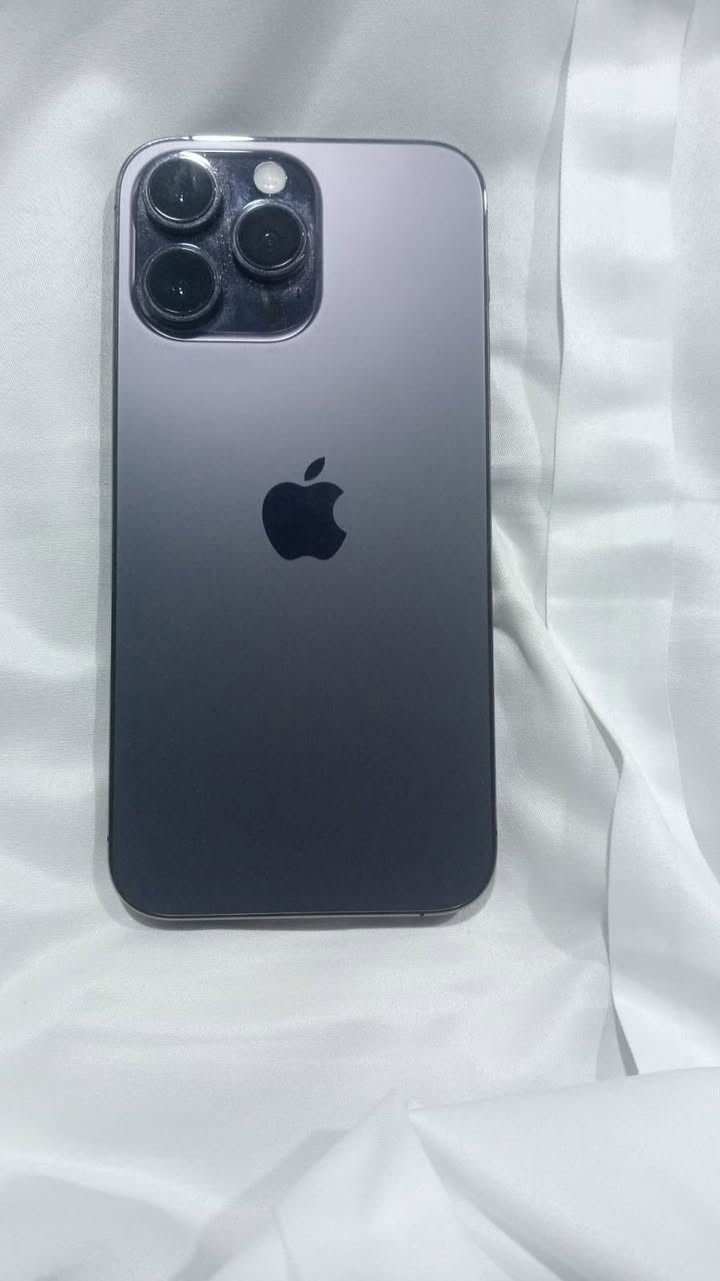 14برو ماكس دبل شريحه مكفول نضافه فول
ذاكره 256
بطاريه حقيقيه 91 
مكاني بغداد البياع
السعر 925 وبي مج


**إذا كنت صاحب هذا الإعلان وتريد حذفه لأي سبب، رجاءا أرسل رسالة إلى الدعم الفني**