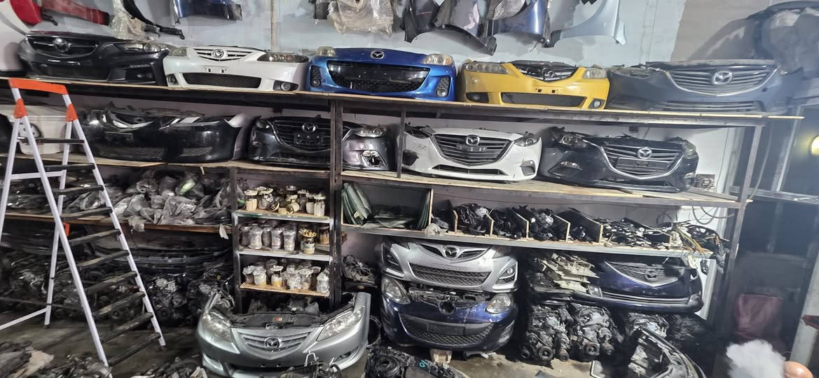 OSCAR MAZDA 🔰2026/3/30           💣 قنبلة الموسم

السلام عليكم تم بحمدالله وصول حاوية اوربي واحد على واحد شتريد لسيارتك موجود من الدعامية للدعامية .

                          Zoom [ 6 - 3 - 2 ] Zoom
                                 [ 2018 - 2004 ]

[ دعاميات ( امامي - خلفي )  - ابواب - لايتات - بكلايتات - بنيد - صندوك - جاملغات - محركات - عطر - دبلات ( امامي - خلفي ) ] .

العنوان 📍: اربيل - صناعة بنصلاوة .

توصيل 🚚 : الى جميع محافظات العراق .

للتواصل خاص او الاتصال على الارقام التالية :

*********** [ عربي ] 

*********** [ كوردى ] 

➖➖➖➖➖➖➖➖➖➖➖➖➖➖➖➖➖

ئۆسکار مازدا 🔰 3/30/2026 💣 وەرز

سڵاوی خواتان لێ بێت. بە فەزڵی خودا دەفرێکی پڕ لە پارچەی ئەوروپی گەیشتە دەستمان. هەموو ئەو شتانەی کە پێویستت پێیانە بۆ ئۆتۆمبێلەکەت بەردەستە، بەمپەر بۆ بەمپەر.

                            Zoom [ 6 - 3 - 2 ] Zoom

                                   [ 2018 - 2004 ]

[پێشەوە، ڕێکلامەکان (پێشەوە - دواوە)، دەرگا، زنجیر، گڵۆپ، کابۆ، سندوقی ئۆتۆمبێل، فێندەر، بزوێنەر، تەندروستی، دوو ئەکسیل (پێشەوە - دواوە)].

ناونیشان 📍: هەولێر -سناعى بنسڵاوە.

گەیاندن 🚚: بۆ سەرجەم پارێزگاکانی عێراق.

بۆ پرسیارکردن، تکایە پەیوەندیمان پێوە بکەن بە شێوەیەکی تایبەت یان پەیوەندی بکەن بەم ژمارانەی خوارەوە:

*********** [عەرەبی]

*********** [کوردی]
