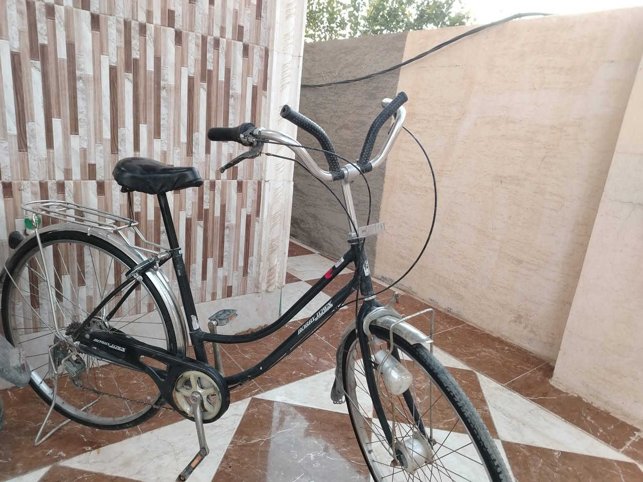 سلام عليكم ورحمة الله وبركاته
باسكلين للبيع بعدهن جديدات يعني نضيفات الشكل واحد حجمه 27وثاني حجمه 20 سعرهن ثنينهن 120او بيهن مجال رقم تواصل ***********
