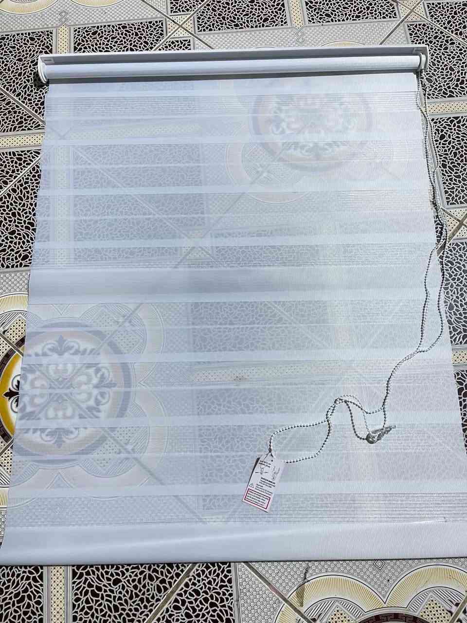 القلاية الهوائية جديده بلباكيت بس اني مااشتغل بيها واريد ابيعها شغاله شرط الفحص
ماركتها George Home
وحجمها 1.5 لتر. سعرها ٤٠ 
وهاي البردات بيض سحب هم جددد للبيع ثنين كبار كلش حلوات سعرهم 30


**إذا كنت صاحب هذا الإعلان وتريد حذفه لأي سبب، رجاءا أرسل رسالة إلى الدعم الفني**