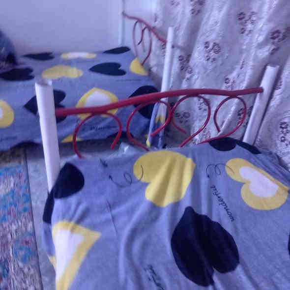 جرابي اثنين للبيع سعرهن ٧٠ وبيهن مجال الدوره كفااءت الصحه ***********
