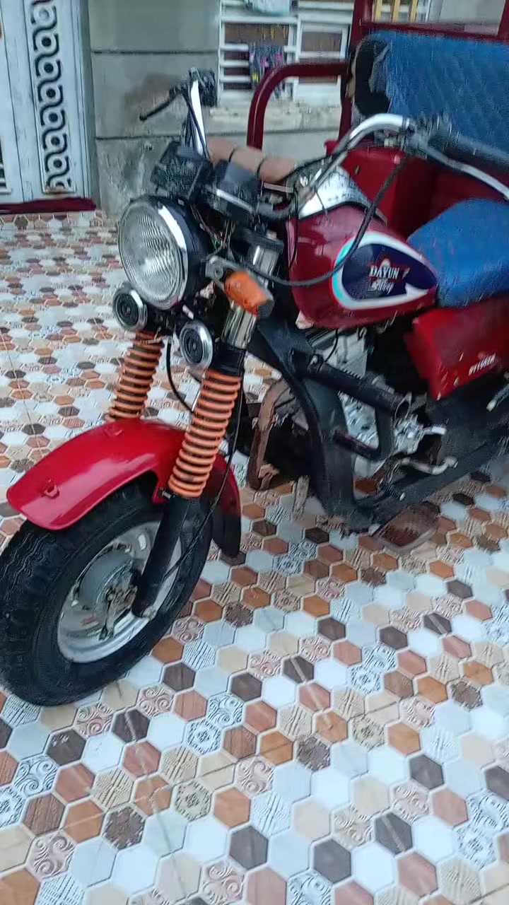 ستوته للبيع دايوان مديل 19اوراق كامله مكاني ديالى المقدادية شهربان حي العسكري السعر مليون و400 وبيها مجال خابروني على الوتساب ***********
