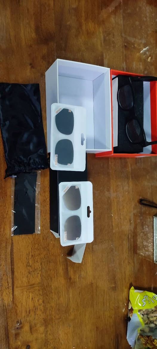 سلام عليكم اخواني الكروب  اعضاء عندي نضاره سمارة جديده غير مستعمله بدون اي عيب أو خلل كامله كل ملحقاتها جديده  للبيع قيم بالي يرضي الله مكاني بغداد وهذا رقمي للتواصل ***********
