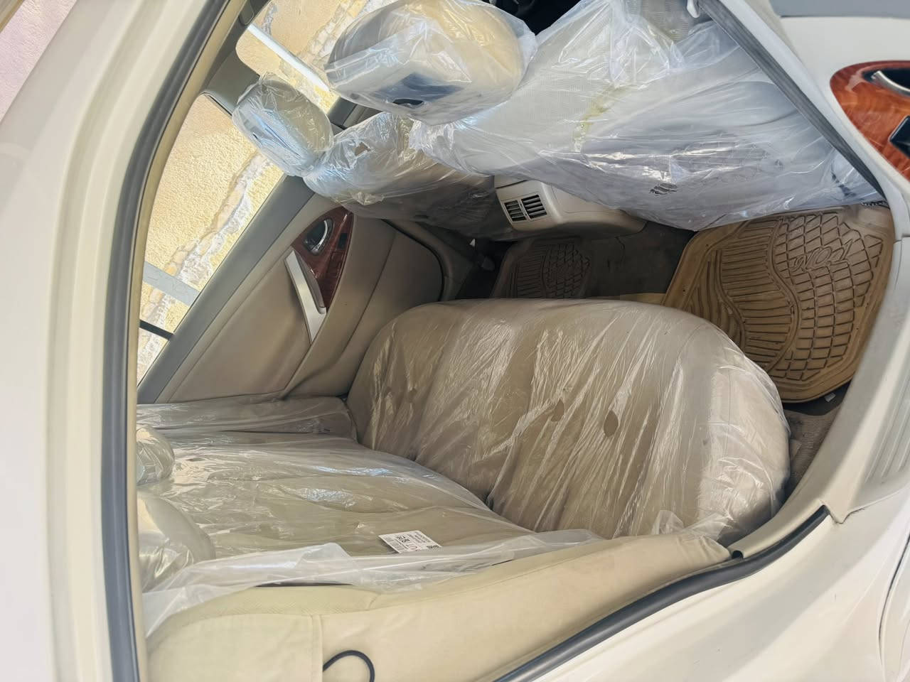 كامري 2009 GLX فول مواصفات السياره وضع الشركه الف متصرف عليها السياره جديده كارتون بيها شبر بلبنيد والباقي كفاله عامه 
السعر 130
صلاح الدين بلد 
***********
