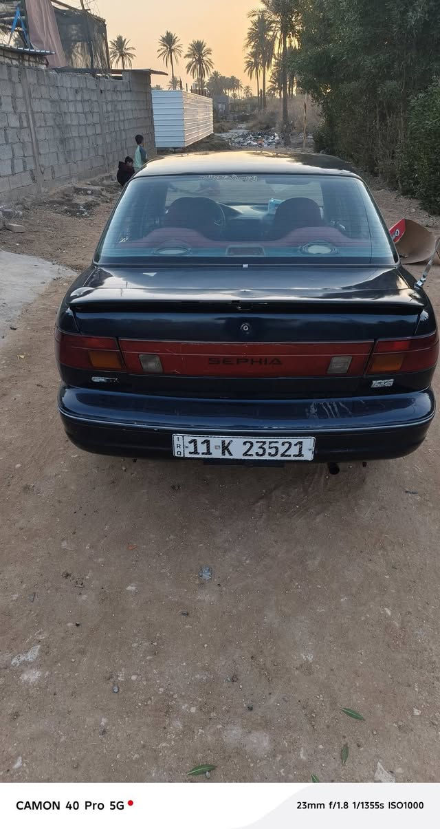 السلام عليكم
للبيع كياا سيفيا 
موديل 1993
رقم بغداد 
سنويه مشروع وطني لل٢٧بسمي
كير عادي مكينه وكير جديد 
حداديه امامي خلفي جديد 
السعر 30قفل
مكاني كربلاء طويريج
الاستفسار ***********
