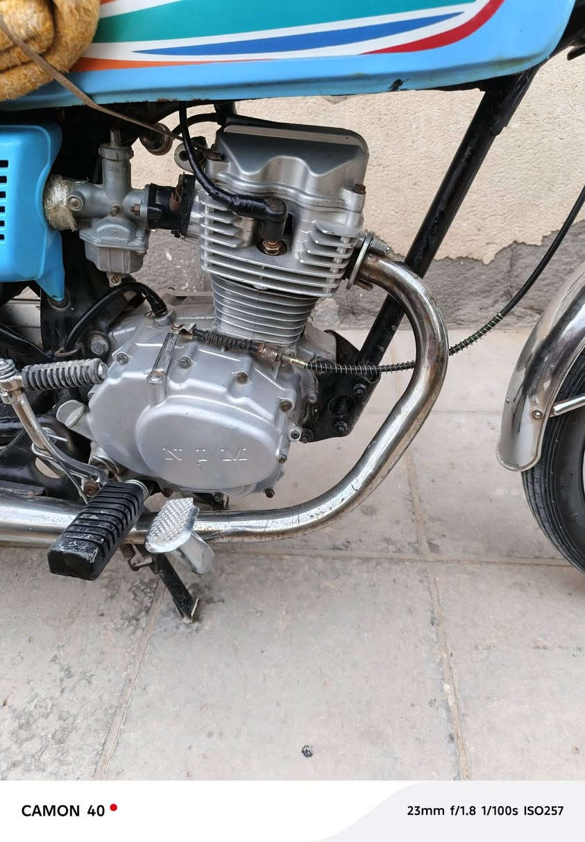 اسلام عليكم دراجه لبيع نامه دراجه كلش حلوه ما ناقصه اي شي كلك الدراجه السعر 250وبيه مجال مكان كربلاء طوريج السياحي ***********
