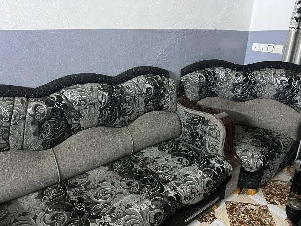 ديوان خشب عراقي اصلي شرط  فصال طول 8 امتار و زاوية عدد 2 سعر 500 الف مكان ايسر  حي البكر قرب جامع البديع


**إذا كنت صاحب هذا الإعلان وتريد حذفه لأي سبب، رجاءا أرسل رسالة إلى الدعم الفني**