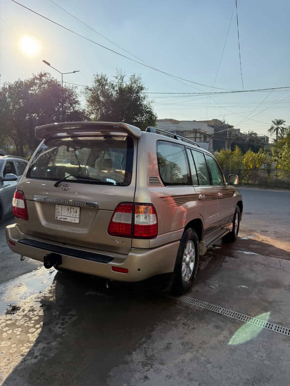 لاندكروز مونيكا 2006 وارد خلييجي بدون ضربه بدون حادث وبدون جفي ولا مقلوبه مكفوله بس مصبوغه للجماليه رقم انبار مشروع وطني ب اسمي تحويل ثاني يوم مكينه وكير خير من الله حداديه جديده مكانها بغداد بالغزاليه ما ناقصها برغي و السعر 145 ورقه …. ***********
***********
