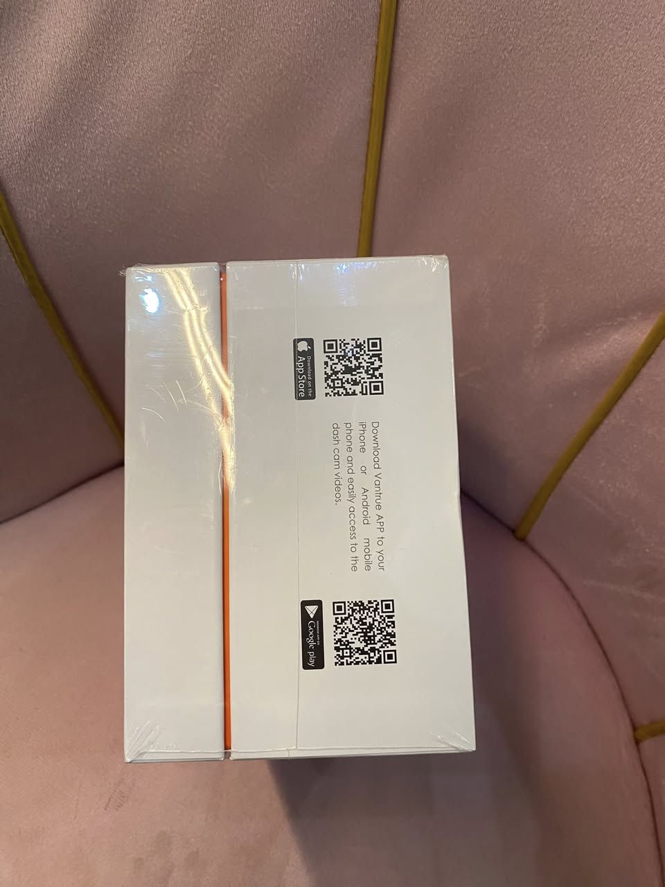 كأمره داش كام NEXUS 5 مااعرف بيها اصلن هديه اجتني وممفتوحه الكامره من الكارتون بيها 4 كامرات ولسعر 275  وبيها مجال مكاني بغداد الدوره الصحه ***********
