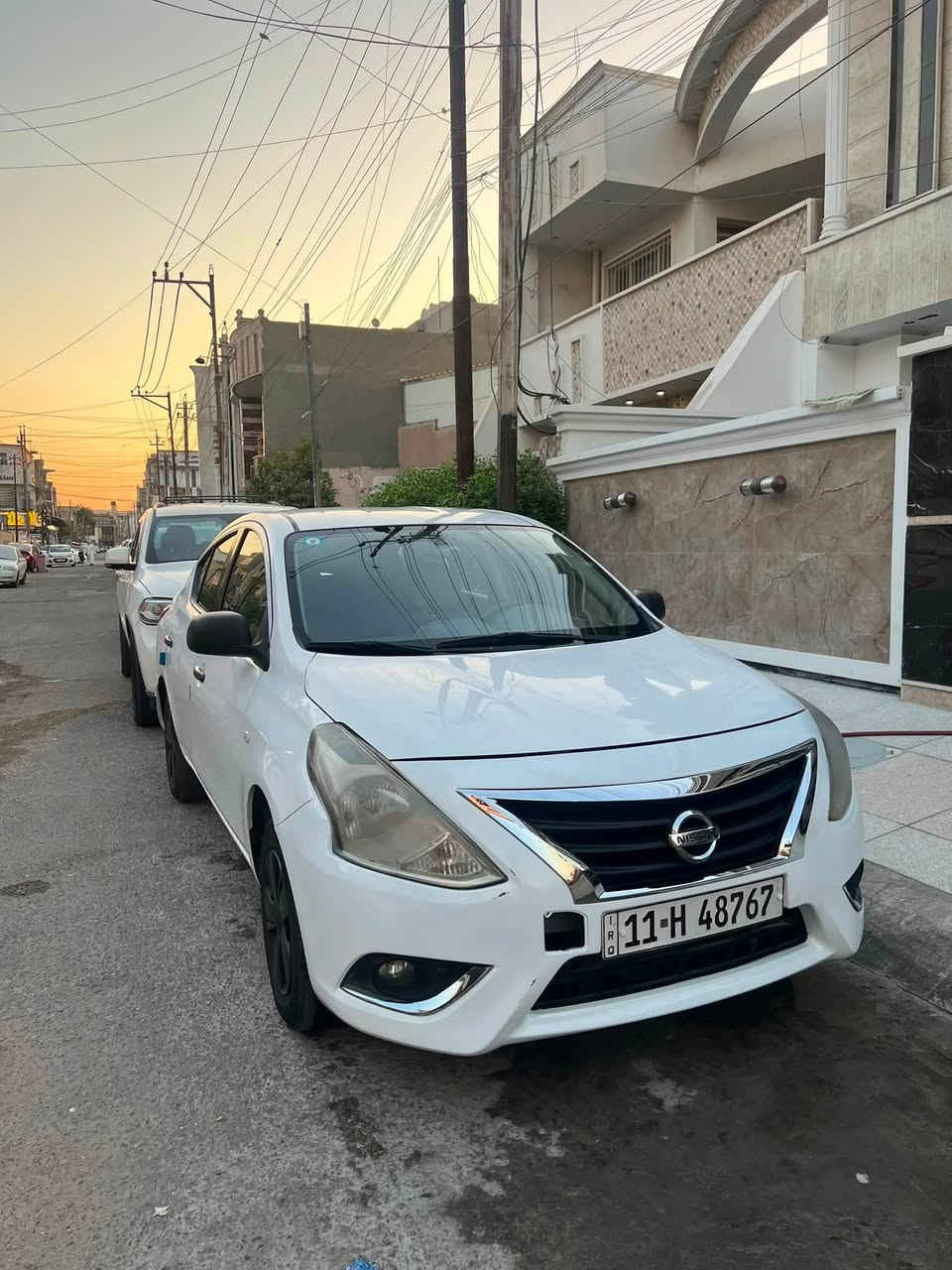 سني هندي 2019 للبيع او المراوس 
بدون صبغ حادثها خلفي جنطه مبدله نفس اللون وجاملغ الخلفي بارد 
ماشية 138الف كيلو رقم بغداد باسمي 
***********
