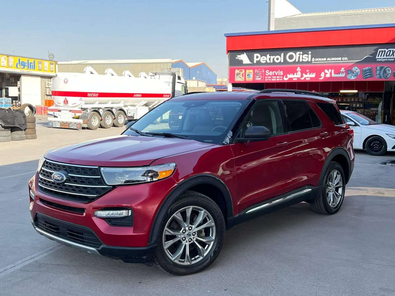 فورد اكسبلورر ٢٠٢٣ فول مواصفات عدا فتحة
سعر 173 بلاش
***********
***********
ضررها جاملغ و  ربع بونيد و ربع باب صبغ  سياره فول فول مواصفات عدا فتحة ٣ مقعد و ٧ راكب محرك ٤ سلندر حجم 2.3 تيربوو كشنات جلد و كهربائي و تدفئة جميع مقاعد بيهه تبريد و مفصوله مناميه صندوق شفط كير ماوس بصمة و شغال عند بعد بريك بصمة ، أمامي و خلفي و جوانب رادار دخول ذكي و ٧ انظومة قيادة و دفع رباعي ٤/٤ سياره مابيهه مصروف دولار توقف ذاتي و اوتو ستوب و اوتو هولد و تحديد مسار و ستيرن تدفئة بعد بيهه هوايه مواصفات ماشيه ١٦ الف  سياره رقم كاتي تترقم شمالي فقط شرط ترقيم مكانها أربيل
