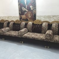 تخم • تكمه • كنب