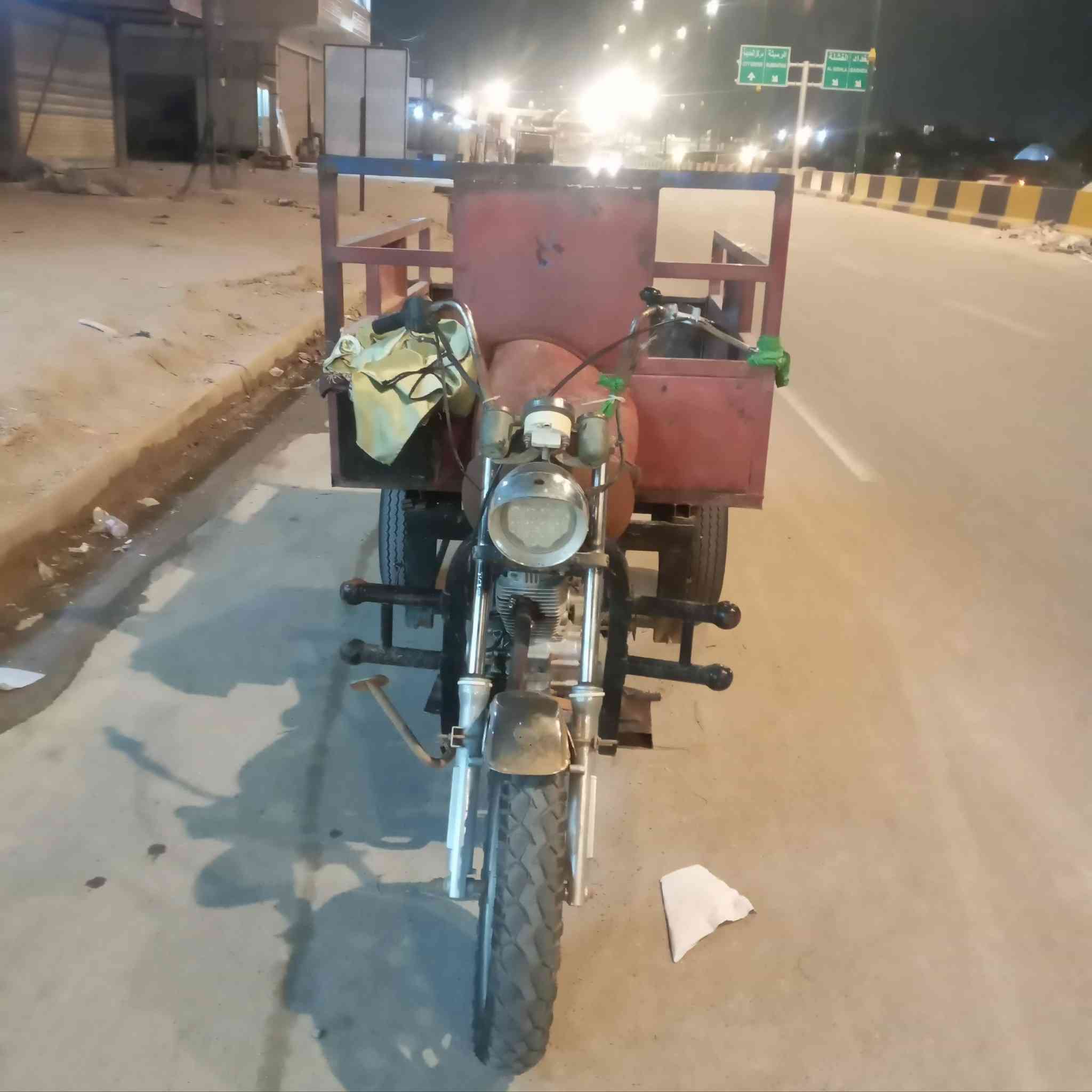 سلام عليكم ستوته كلك موديل لفين وتسعه ستميه وخمسين وبيها مجال ***********
