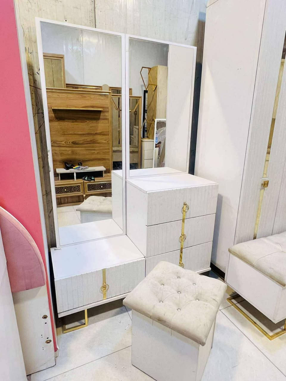 غرفة. تركي. نضام ابواب. زاوية. لون مميز. ٩قطع. كوالتي. عالي 800  واصل. كول. مناطق بغداد


**إذا كنت صاحب هذا الإعلان وتريد حذفه لأي سبب، رجاءا أرسل رسالة إلى الدعم الفني**