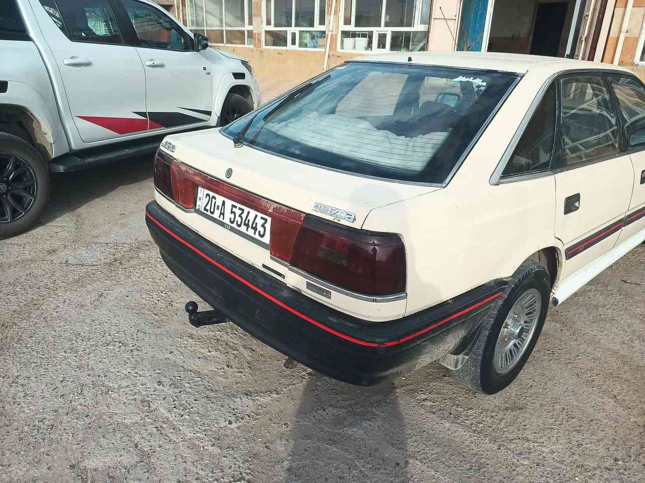 سلام عليكوم مازده البيع موديل 92 السياره جاهزه سنويه جديد حجم 626بشرط التحويل لونه بلادي خاكي السياره بدون ضربه جاهزه مكينه 8كبريتر كير جاهزه كربايات جاهزه سعر 30بي مجال ***********
