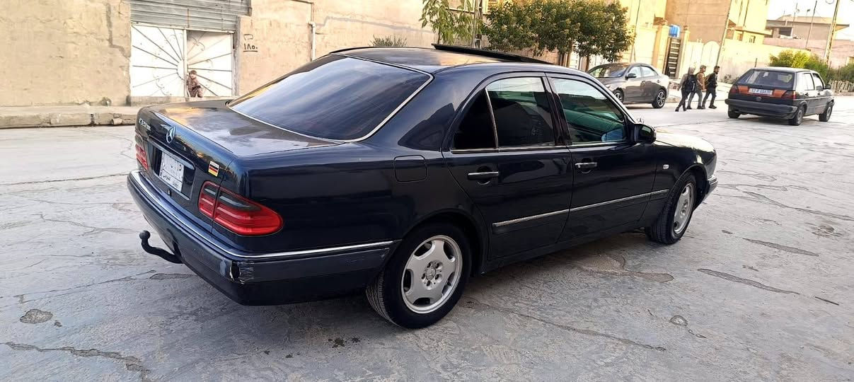 ،
سلام عليكم شباب  مارسدس (عفريت) ١٩٩٦ كير ومحرك
شرط   محرك خراطيم المرغوب  ٣٢٠
السياره سلايت،،، اشاير مري،،، برده كهرب،،
كروز سرعه،، زاركات ليت،،،، تكوت كهرب،،
السياره بلاديه  مكفوله كفاله عامه بدون صبغ. ابلادي
سنويه جديده. كابون ورقي    سعرهه ٧٨
***********
***********
