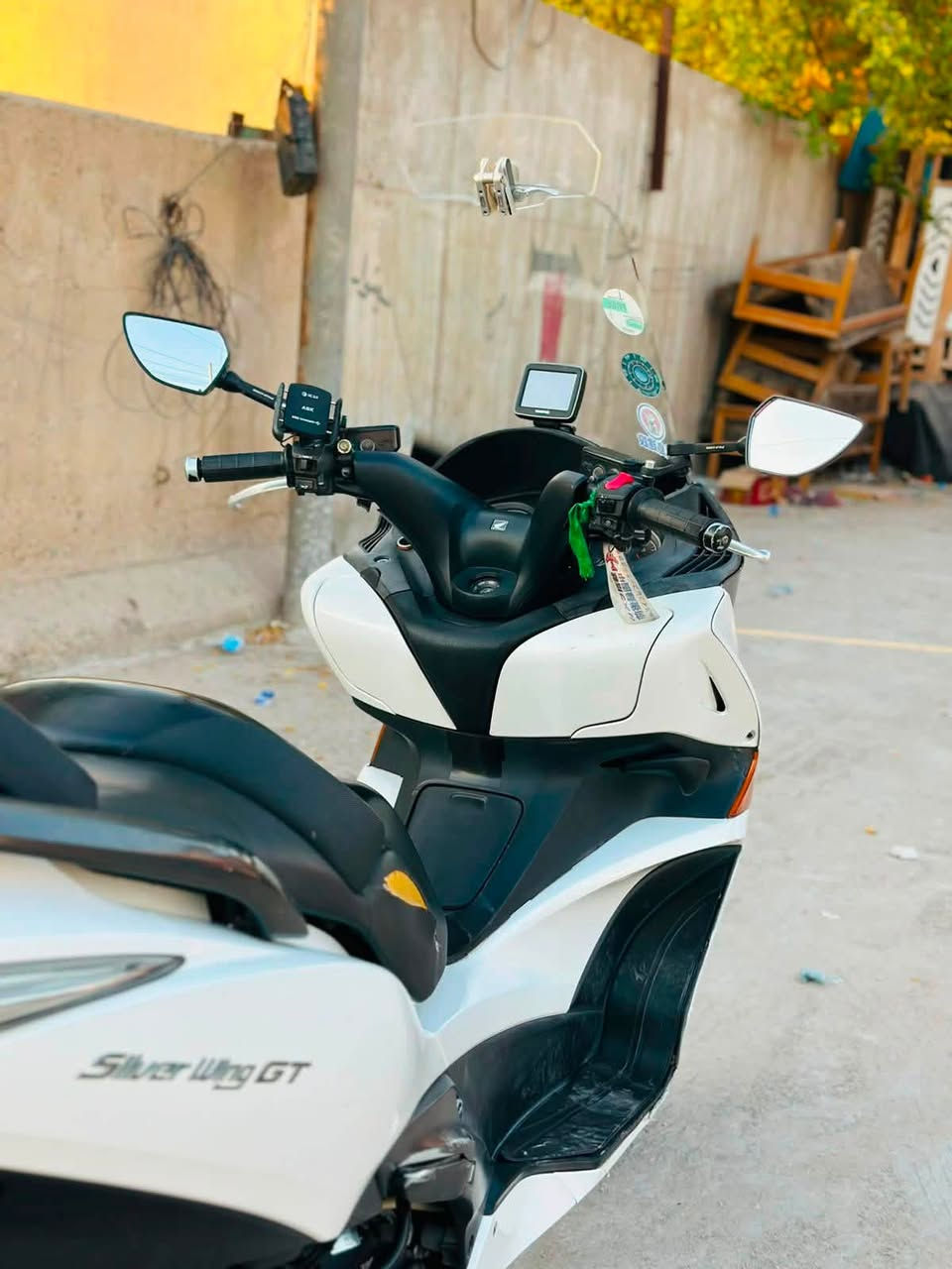 السلام عليكم شباب السعر ١٧ ونص
سفلر ونج جي تي حجم المحرك ٤٠٠ 

دراجة نضام Abs

بيها جي بي اس شاشة جي بي اس

نضام اوڤر 

مكينة مكفولة كفالة عامة شلعة ومعدل 

للاستفسار ***********

مكاني بغداد البلديات
