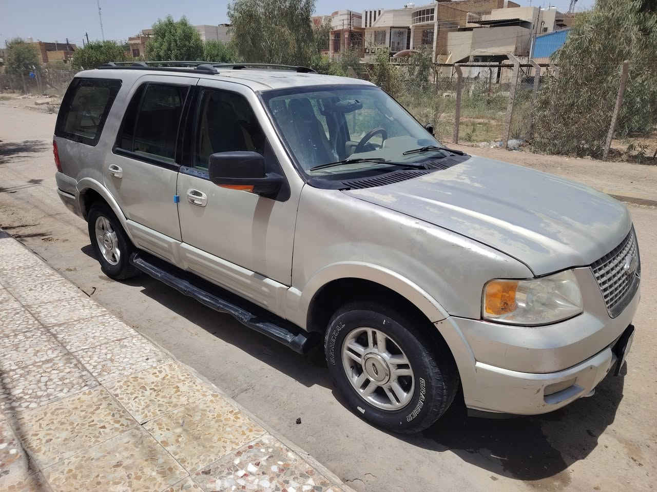 فورد اكسبيديشن موديل ٢٠٠٥ مكينه وكير ٥٣٠٠ يوكن السياره جاهزه   معامله جاهزه للتحويل السياره سياحي
ناصريه المركز  غير متواجد عالفيس الإتصال @@
***********
***********
