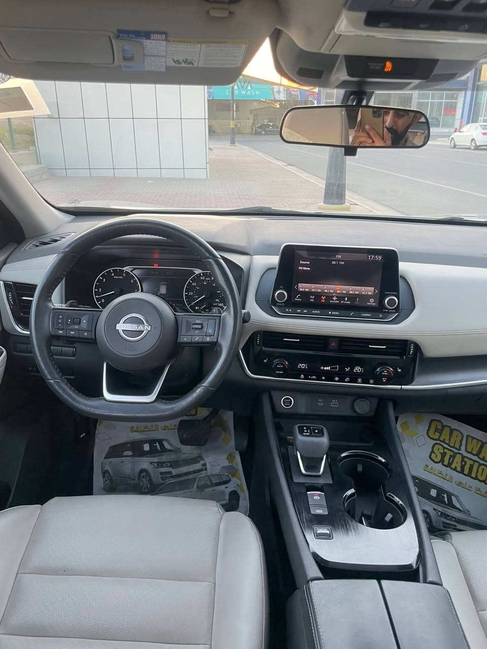 Nissan ROGUE كلين تايتل
نيسان روج 2023 فول موصفات 
3 سلندر 1.5 توربو
1. بانوراما 
2. لون نيلي مميز 
3. كفاله عامه 
4. ماشيه 41 الف كيلومتر
5. صندوق كهرباء 
8. حساسات 360 درجه + كأمره 
9. رادارت جوانب امامي خلفي 
10. بصمه تشغيل و ابواب 5 بصمه 
11. تشغيل عن بعد 
12. داخل لونين
13. كشنات هيتر
14. ستيرن هيتر
15. شاشه جبيره 
16. هند بريك بصمه 
17. اتو هولد 
18. اتو بارك 
19. تحديد مسار 
20. استيران D سبورت 
21. رقم دهوك باسمي تحويل مباشر 
22. مكان السياره زاخو/دهوك
23. الاستفسار *********** 
24. السعر١٧٠ ورقة
