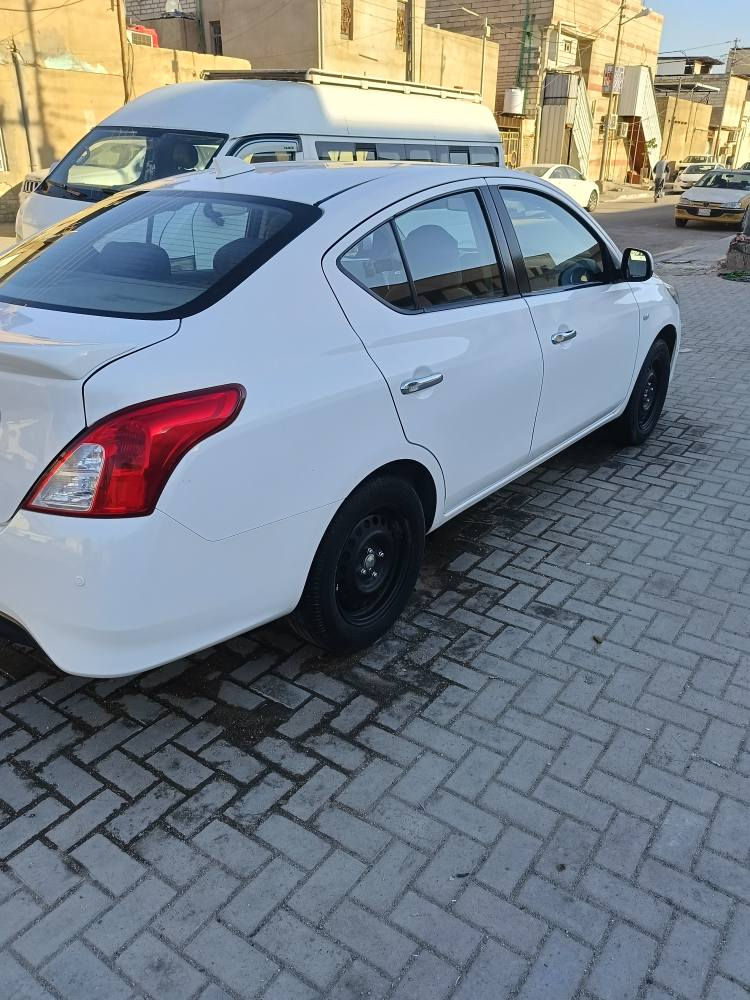 السلام عليكم ورحمة الله وبركاته نيسان صني 24 اربيل مكفوله السيارة بيها دحجه جاملك الورى السايق موضح بالصوره نشر كير محرك تبريد كله جديد السعر 130وبيه مجال البصرة الأصمعي الجديد قرب مدرسه العدنانية *********** نبيل أبو حيدر البصرة, العراق
