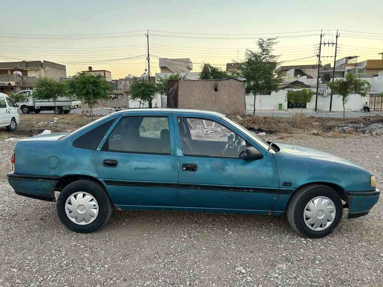 مکینە 16 گیر مکینە شرت مودیل 1992 شرت تحویل و وکالە ژ.م*********** اكر, نينوى
