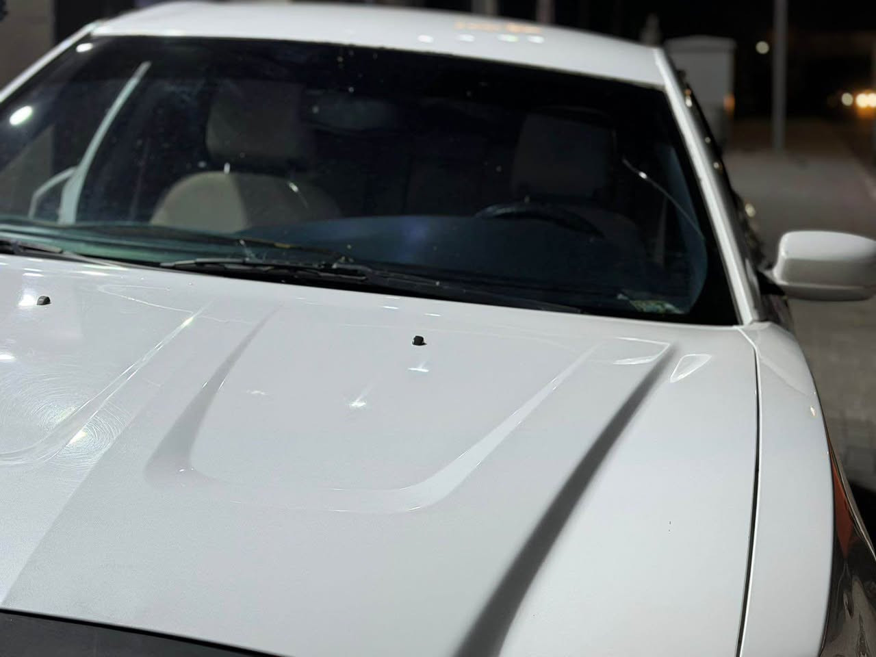 جارجر ٢٠١٤ خليجي بيهة التكمة متعورة وع وضعهة 
وصبغ  بسيط او تكحيل كد اصابع 
شاشة جبيرة وحساس وكامرة خلفية 
دواخل بيجي
بصرة باسمي 
العنوان البصرة المعقل
السعر قفل ١٤٥

+964 776 451 5551 البصرة, العراق
