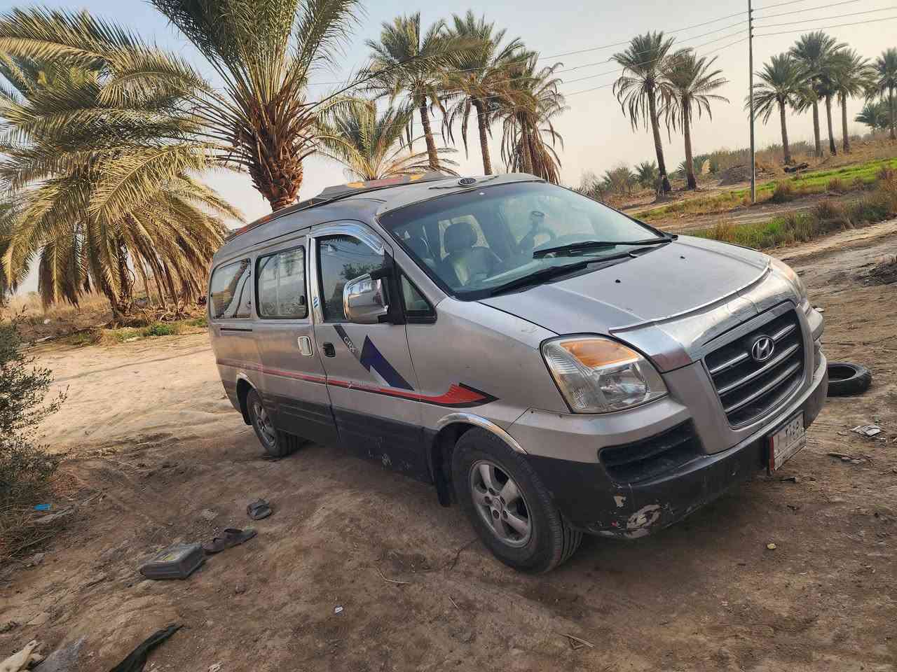 السلام عليكم
للبيع استاركس 2005 رقم قادسيه 
محرك لا تبخير ولا تنقيص بم ميكانيكي كير واكسل مكفولات 
حداديه جديده قبل اسبوع شديته صبغ احزام 
غرفته جلد شواصيه زينه 
سعره 62 ورقه 
مكاني بابل الحمزه الغربي 
***********  اتصل وتدلل
