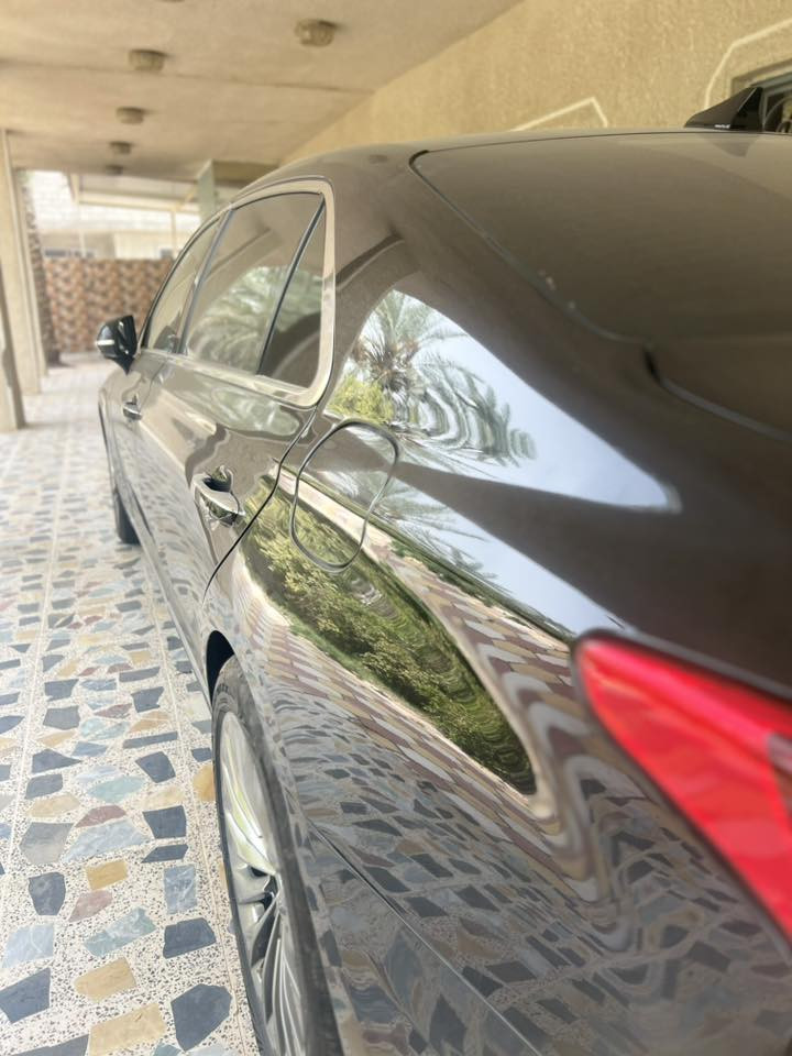 سلام عليكم جنسسز g90للبيع السياره جديده مال بيت ماشيه ٥٥كم اعلى مواصفات العنوان بغداد لستفسار ***********
