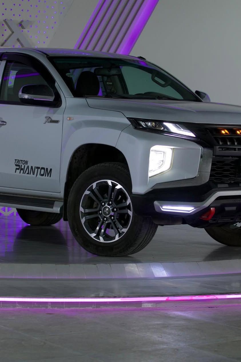 بيكب L200 (2020)4X4
بدون صبغ  ماشي 164km

رقم وهزه كلها جديد 

تحويل مباشر رقم سليمانيه

سعر193$ وبي مجال 

📍ديالى خانقين 

***********
