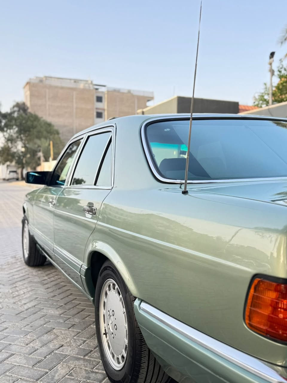 سلام عليكم
الحلال البيع
موديل 1990
300SE
فول موصفات
فتحة طكتين
ستيرن كهرباء 
كشن كهرباء
دبل هورن 
دبل مورحه 
دبل فيت بم
برده كهرباء 
داخل زيتوني كنتاره
كير مكينة بشرط 
تبريد ثلج
ادامه كامله مسويله
صدره امامي خلفي جديد 
تخم تاير وباتري جديد
صبغ جمالية بدون دكت جاكوج
رقم بغداد بسمي 
سياره جاهزه ع اخر حباية
بغداد الكاظمية 
نزلت سعر 135وبي مجال
***********
