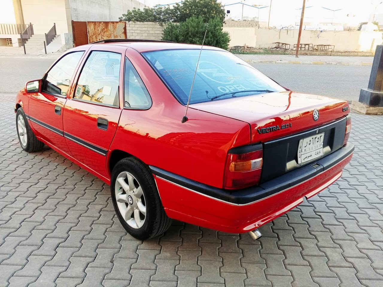 اوبل فكترا حجم 20 رقم كركوك مشروع وطني  بدون ضربه بيها كم قطعه صبع بس اني انطيك صبع عام بدون ضربه ارفلو كبس سياره جديده مال بيت مكاني كركوك العمل الشعبي  السعر 50 وبيها مجال 
***********
