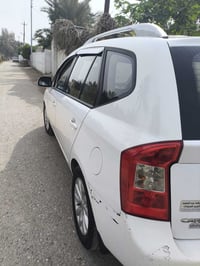 كيا كارينز • ٢٠١٢ • محرك ٢٠٠٠