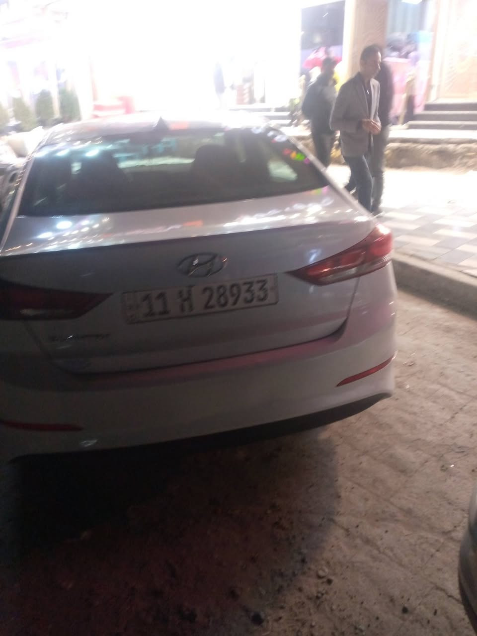 النترا 18بيضة وارد امريكي حادثهة بل جاملغ مبدل بيهة جاملغ وبنيد بدون إرباك وبدون دواخل  تخم تاير جديد باتري  سيارة نضيفة نص فول ماعدا لبصمة ولفتحة تحكمات كولهة شغالة كامرة خلفية ..لسعر 135 وبيهة مجال مكان بغداد الشعب
‏‪***********‬‏
