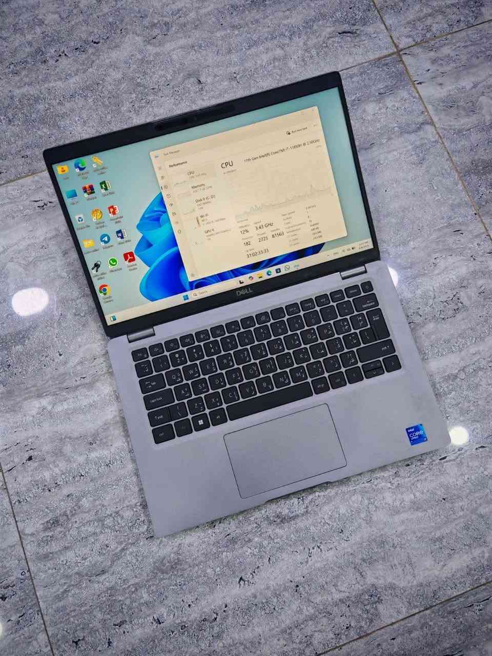 Dell Latitude 5421(شاشة لمس) 

🔹 المعالج: Intel Core i7 الجيل 11 فئة H

🔹 الذاكرة العشوائية: 8GB DDR4 قابل للتطوير

🔹 التخزين: 256GB SSD NVMe قابل للتطوير

🔹 كارت الشاشة: Intel Graphics مدمج

🔹 الشاشة: 14.1 FHD (لمس) 

السعر 450 الف شامل توصيل وملحقات


**إذا كنت صاحب هذا الإعلان وتريد حذفه لأي سبب، رجاءا أرسل رسالة إلى الدعم الفني**