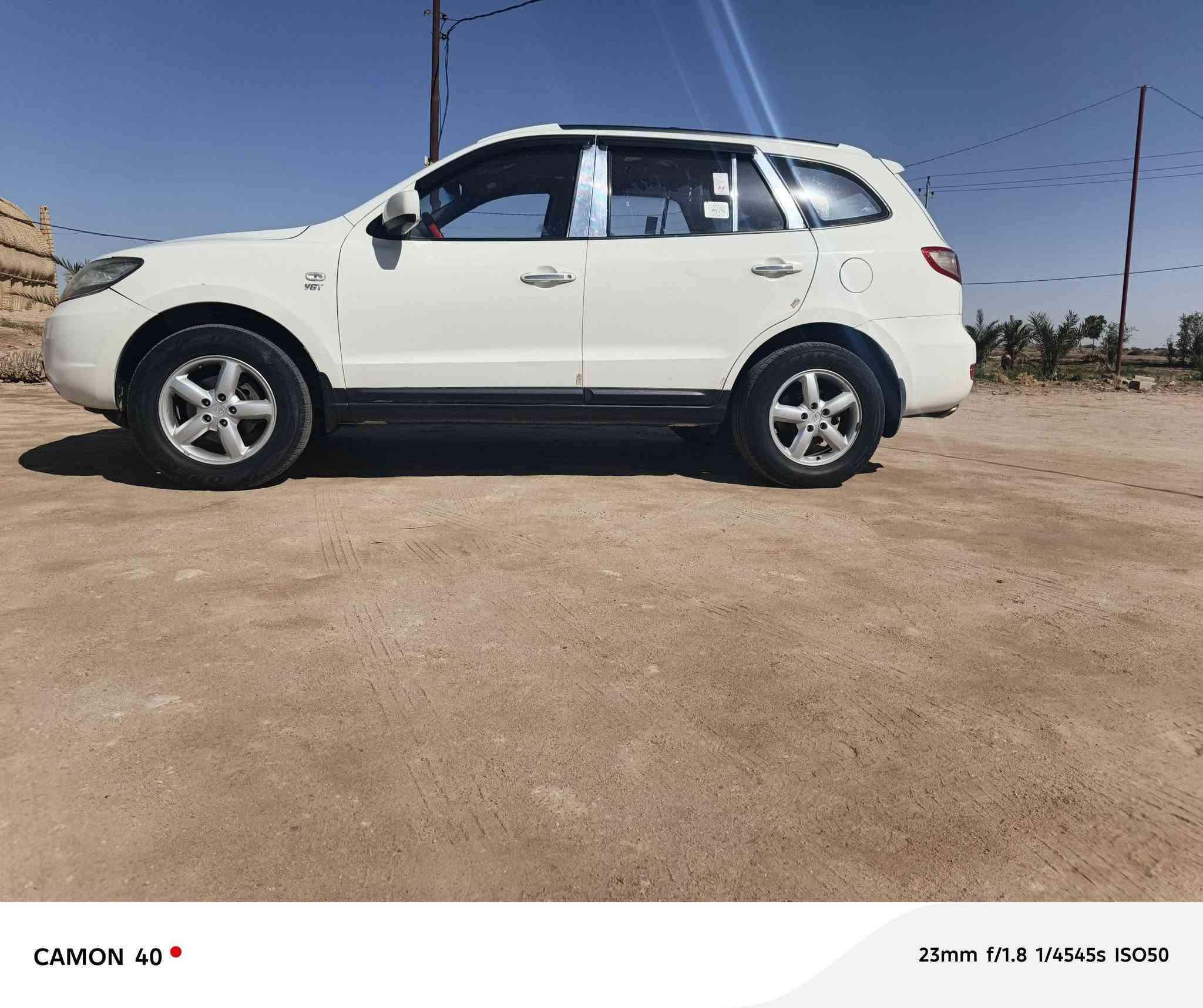 السلام عليكم
سنتافي كاز كصه جنطه 
أدوات سياره جاهزه وجديده مال جناي 
كير مكينه شرط 
السعر مناسب 
مكانها ناصريه للاتصال ***********
