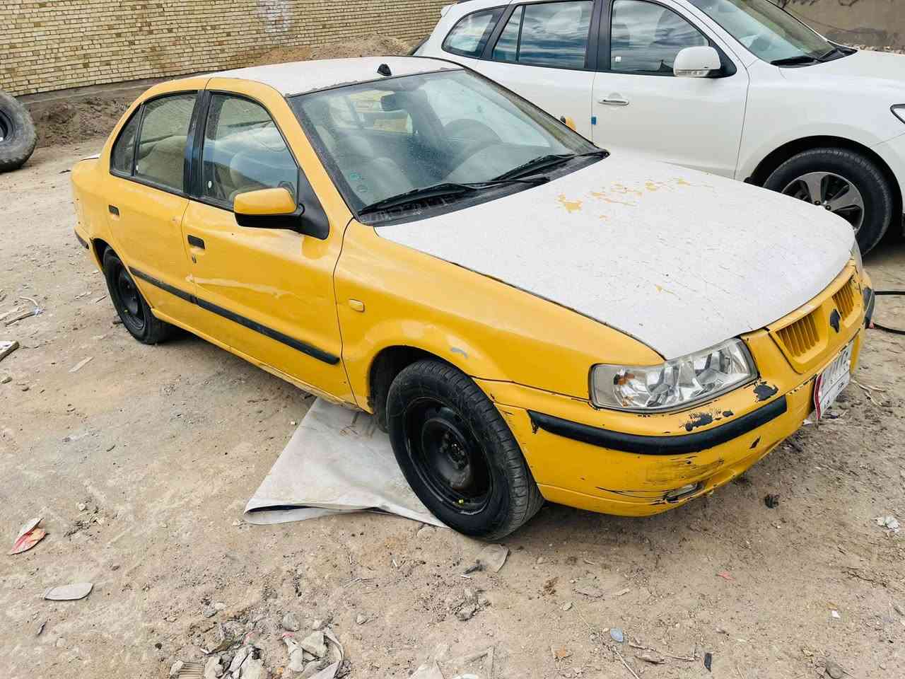 سلام عليكم سمند للبيع موديل 2011 كير محرك فرنسي  سعر 30 وبيه مجال ***********
