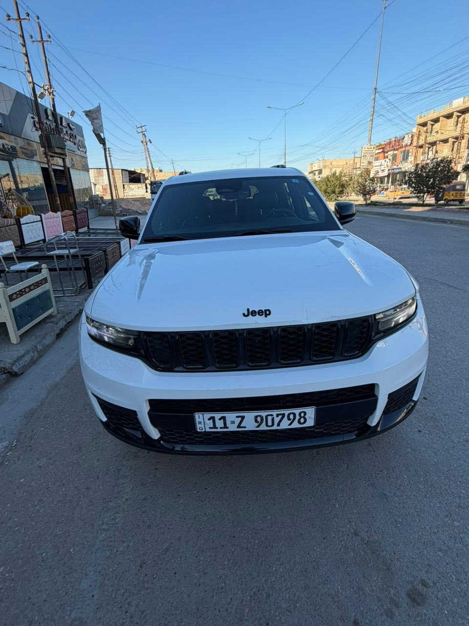 السلام عليكم جيب كراند شيروكي التيتيود بلاك ادشن موديل 2025
سياره وارد امريكي

فقط  حادثه فقط جاملغ مبدل نفس الون

مرقمه سياره بسمي تحويل ثاني يوم 

محرك3.6لتر 6سلندر 

معه نضام الدفع تو ويل (2)

تشغيل عن بعد  فتحت سقف 

سياره 7راكب 

السعر 335
وبيه مجال بصيط 

اني مكلف بل نشر 

تواصل رقم صاحب سياره 

***********

مامتواجد عل خاص
