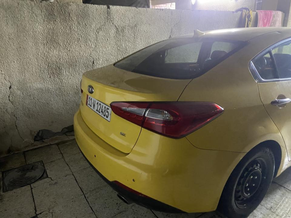 فورتي موديل ١٤فول مكينة ٢٠٠حادث بنيد تبديل فقط بدون ايرباك السعر ٩٩مكاني بغداد مدينة الصدر ***********
