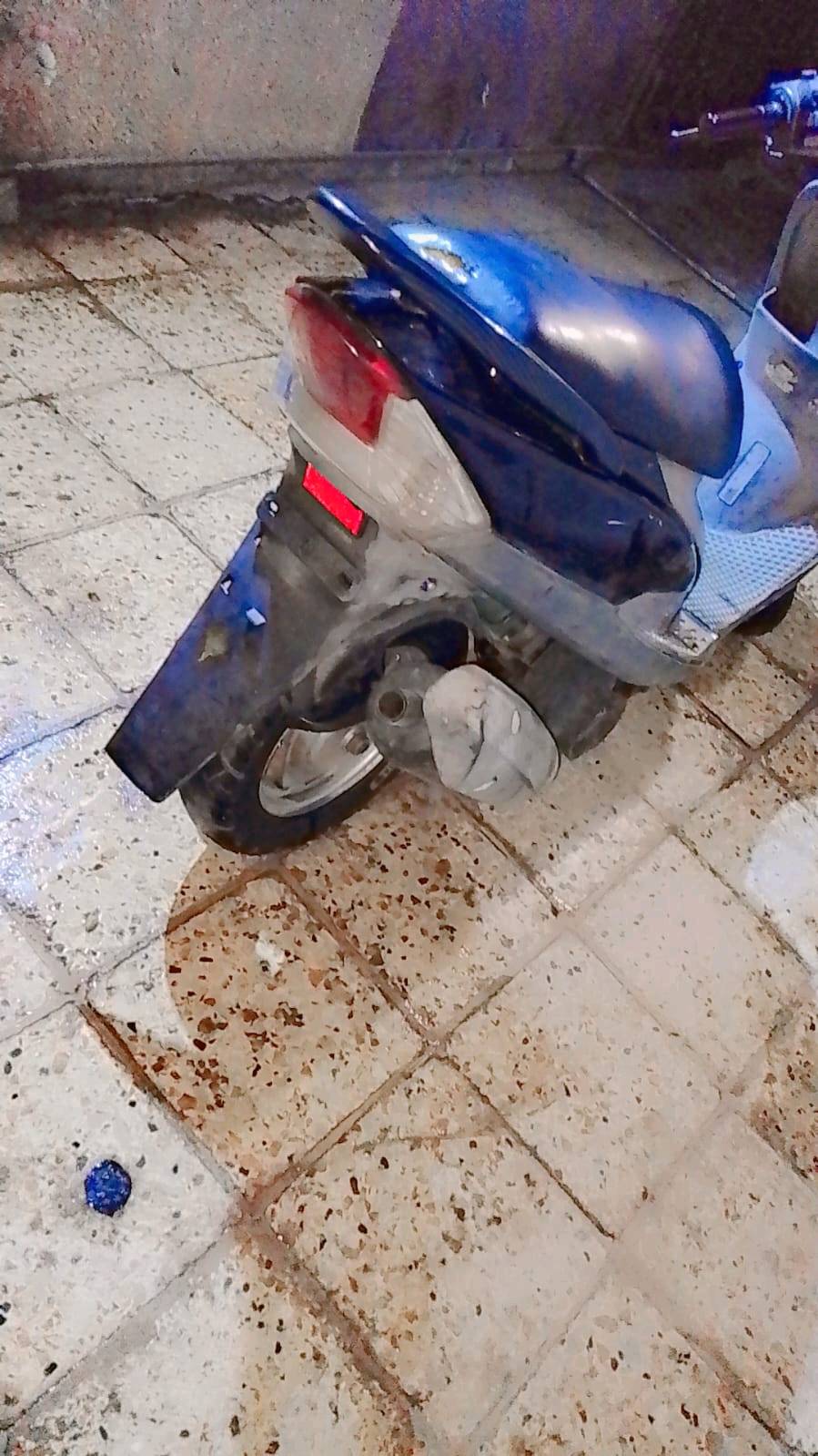 ماكس مغولي بسعر 450 

دراجه لبيع ماكس مغولي مكينه نضيفه تشغيل تكره سلف وهندر السعر 450 وبيه مجال للطيبين العنوان بغداد بياع الرقم *********** واتساب فقط