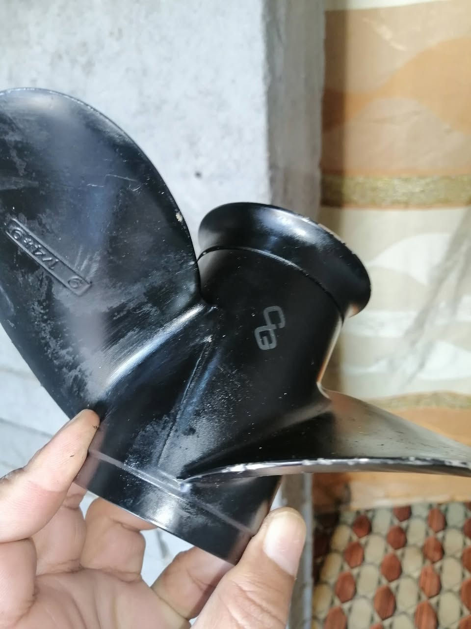 *********** اخواني السلام عليكم مروانه مال 18 الاصليه السعر 65
