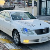 كراون • ٢٠٠٥ • مكينة ١٨٠٠