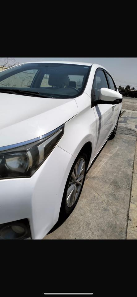 محركها 2000 قوي والمرغوب
بصمه ويا بصمتين واشاير بالمري 
كير ومحركها مكفول 
نضيفه مكفوله من ضربه بس  بيها شخوط 
مكانها ديالى الييحب يتواصل هذا رقمي ***********
