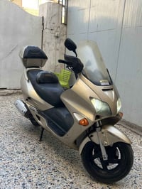 المميز MF 0️⃣ 6️⃣ الفحل لون ذهبي جاهزه دراجه  ستان كهربائي حساس ازدحام...