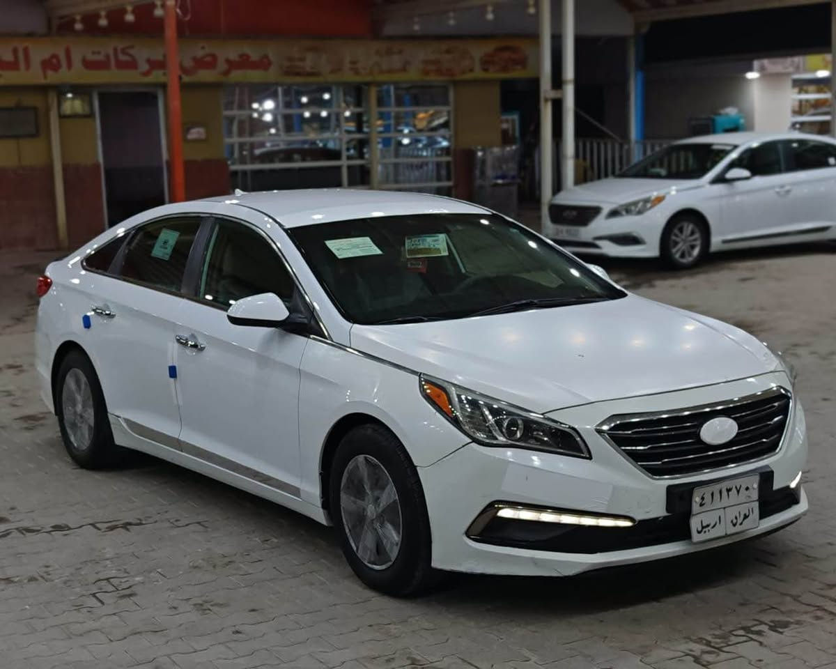 سوناته موديل 2015 وارد حادثها جاملغ وبنيد بدون دواخل الباقي مكفول سياره حلوه وجاهزه 
كير ومكينه وحداديه وتبريد مواصفات 
شاشه كامره دوار كشنات تدفئه تبريد 3 انظمه قياده تحكم جهتين مانع انزلاق اي بي اس 
رقم اربيل تحويل او وكاله مضمونه السعر 110 وبيها مجال قليل مكان السياره نجف 
للاستفسار *********** النجف, العراق
