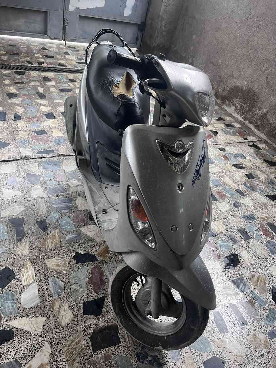 السلام عليكم 
ماكس منغولي للبيع 
كفرهه تجاري 
المكينه مال رمبه
سعره 500وبيه مجال بسيط
***********
