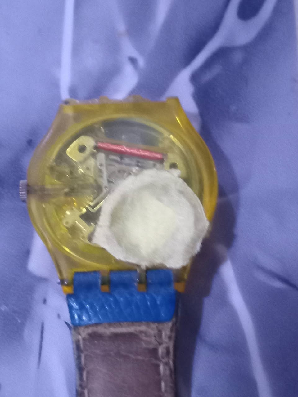 ساعات يدويه وجيبيه وحده سويسري تحتاج ادامه عنواني بابل رقم الهاتف ***********
