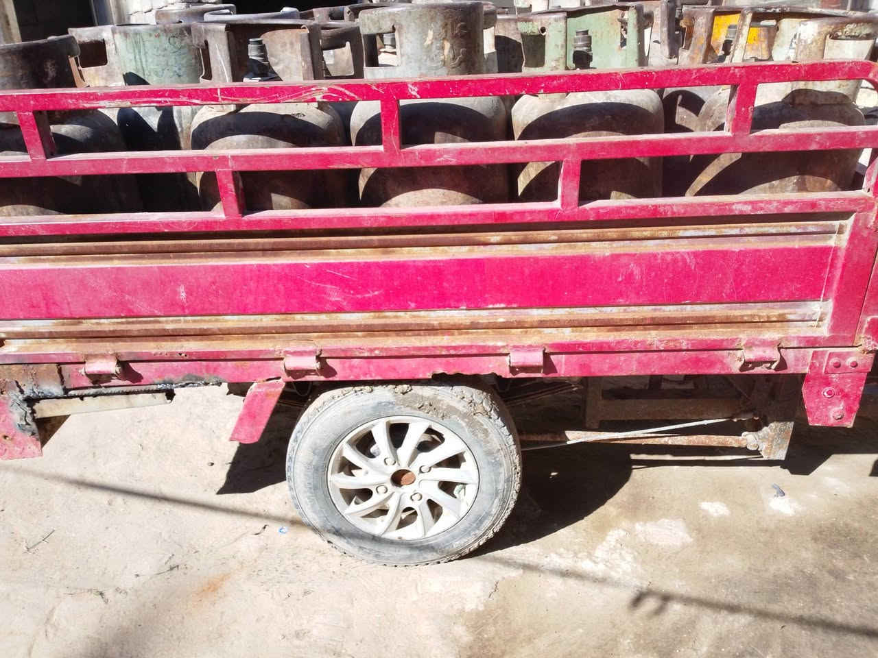 للبيع اصولي اوراق موديل 13جاهزه ليفان ***********
