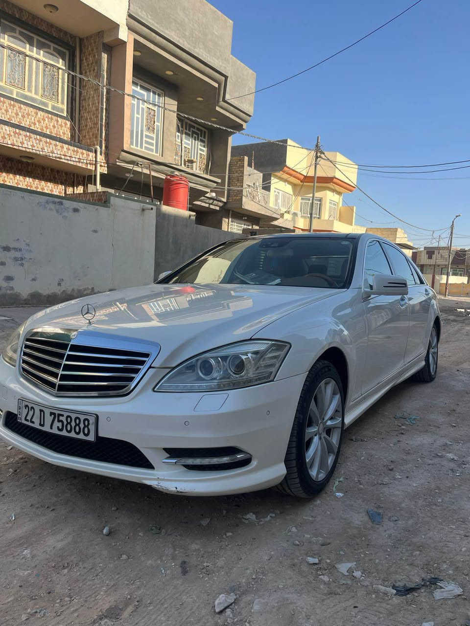 مارسيدس حجم S 350 موديل 2011 
وارد خليجي مكفوله كفاله عامه
رقم اربيل مميز بأسمي وكاله و تحويل ومباشر 

عداد المسافه 200 الف 
المواصفات 1/1 معروفه فول تجي 
محرك V6
سلايت 
كشنات جلد وكهرباء
كشنات خلفية كهرباء
كل الكشنات تدفئة تبريد
كل التجاوي كهرباء
بلوتوث 
تلفون
5ابواب شفط
5 بردات
حساس امامي خلفي
لايت وبك لايت لد
لايتات داينمك
جكات 
3 قطع تبريد  امامي خلفي وتكم
كير مكينه صدر تايرات تبريد كلة 100‎%‎ سياره جاهزه 
وبعد بيها مواصفات المصيب, بابل


**إذا كنت صاحب هذا الإعلان وتريد حذفه لأي سبب، رجاءا أرسل رسالة إلى الدعم الفني**