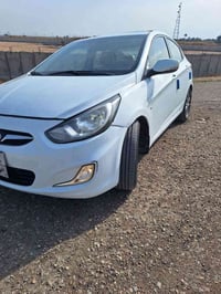 كسنت موديل١٣سياره خليجيه حلوه وجاهزه  مواصفات فتحت سقف شاشه فول عادي ت...